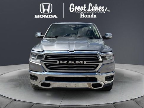 Used 2019 RAM 1500 Laramie AWD/4WD image 8