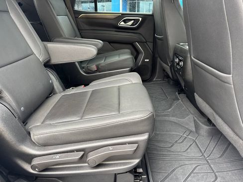 Used 2022 Chevrolet Tahoe Z71 w/ Luxury Package image 16