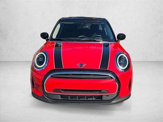 Used 2024 MINI Cooper 4-Door Hardtop FWD video 2