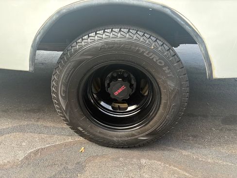 Used 2016 GMC Savana 3500 RWD image 21