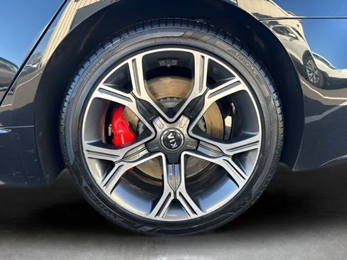 Used 2018 Kia Stinger GT2 w/ Paint Protection Package image 27