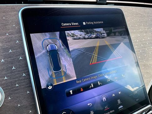 Used 2023 Mercedes-Benz EQS 450+ SUV image 26