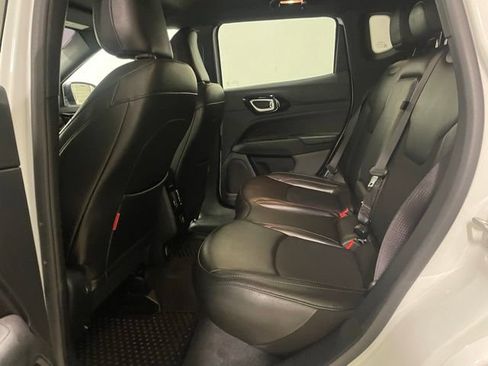 Used 2023 Jeep Compass Trailhawk AWD/4WD image 25