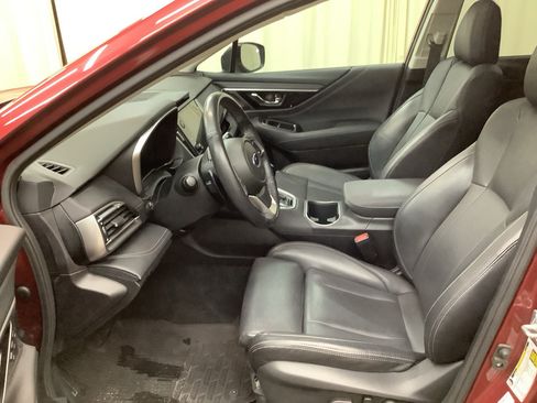 Used 2023 Subaru Outback Limited AWD/4WD image 13