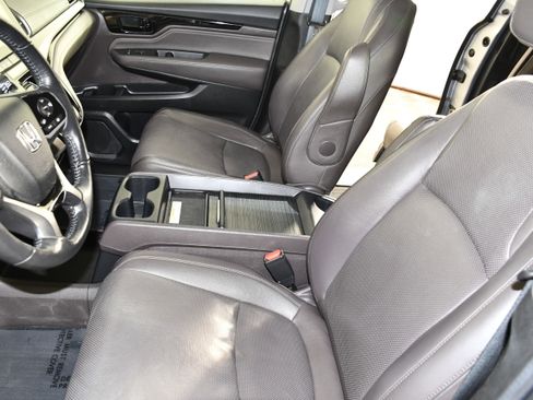 Used 2019 Honda Odyssey Elite image 39