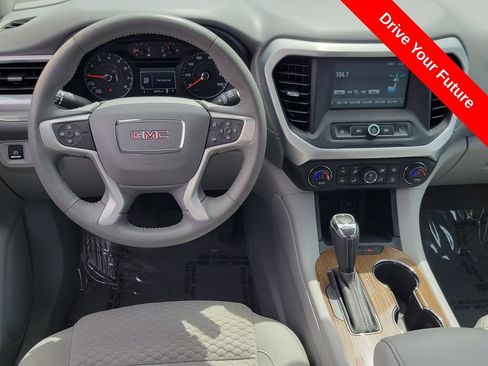 Used 2017 GMC Acadia SLE FWD image 5