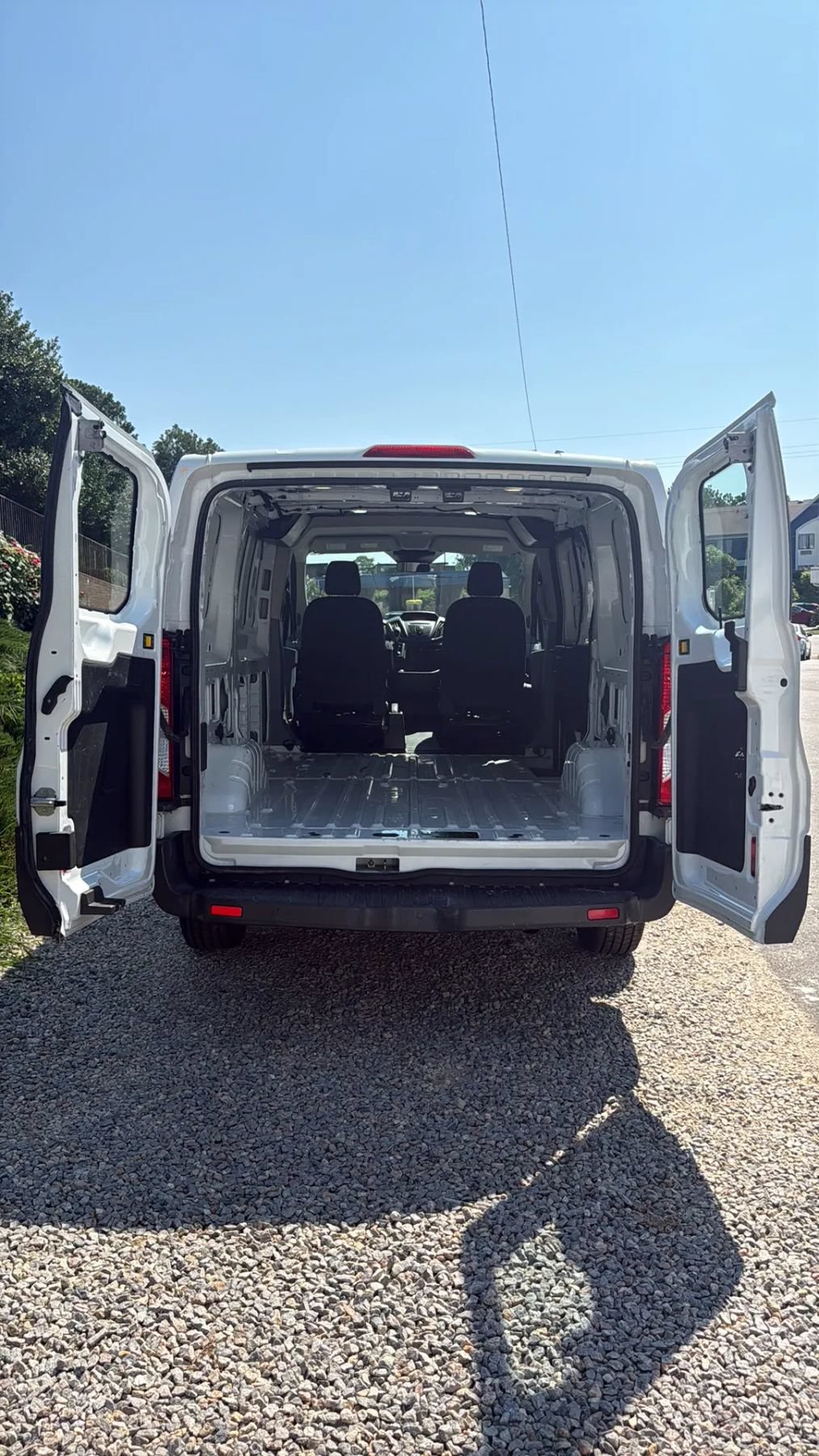 Used 2018 Ford Transit 150 130 Low Roof RWD image 10