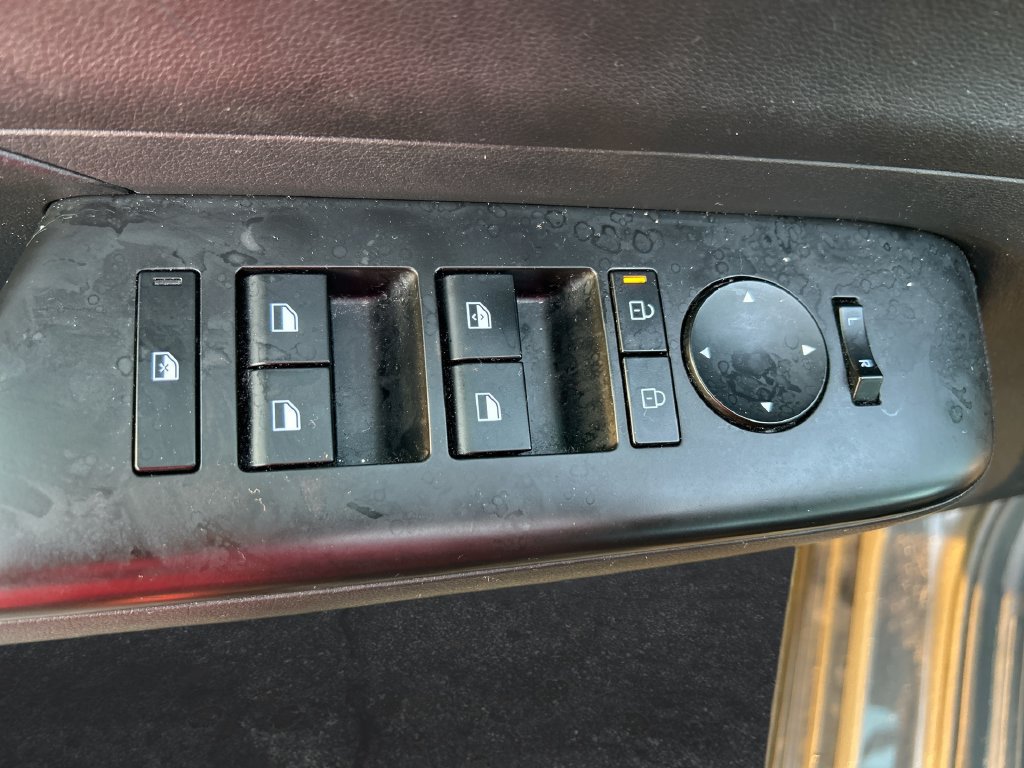 Used 2024 Hyundai Kona SE FWD image 12