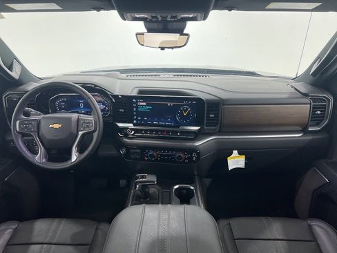 Used 2023 Chevrolet Silverado 1500 High Country w/ High Country Premium Package image 19