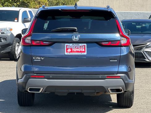 Used 2025 Honda CR-V Sport Touring image 8