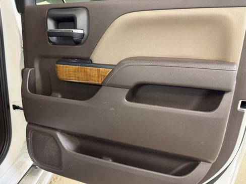 Used 2017 GMC Sierra 1500 SLT w/ Suspension Package, Off-Road image 24