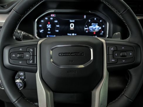 New 2026 GMC Sierra 1500 Denali w/ Denali Reserve Package AWD/4WD image 15