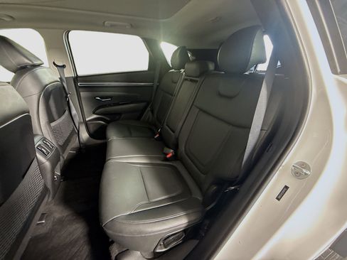 Used 2023 Hyundai Tucson Limited image 25