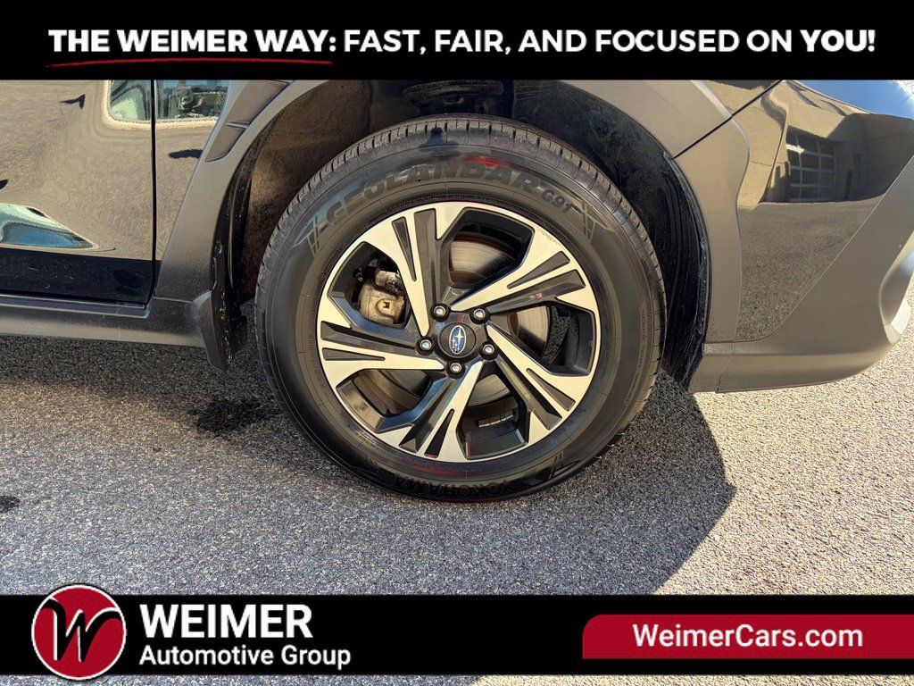 Used 2025 Subaru Crosstrek 2.5i Premium AWD/4WD image 13