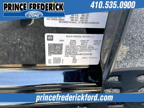 Used 2024 GMC Sierra 1500 Pro w/ Graphite Edition image 32