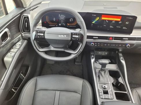 New 2026 Kia Sorento S w/ S Panoramic Sunroof Package FWD image 15