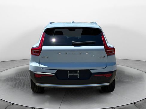 Used 2025 Volvo XC40 B5 Ultra w/ Climate Package AWD/4WD image 6