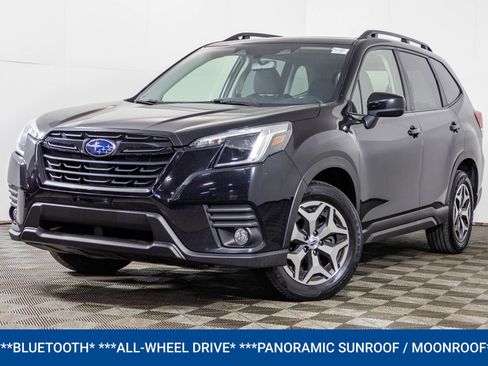 Used 2022 Subaru Forester Premium image 2