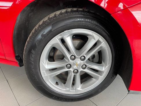 Used 2017 Chevrolet Cruze LT w/ Convenience Package image 11