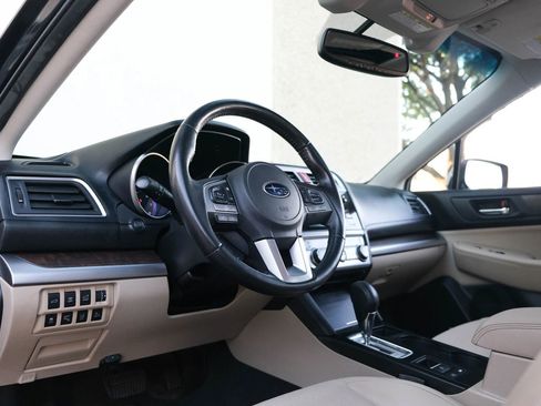 Used 2016 Subaru Outback 2.5i Limited image 20