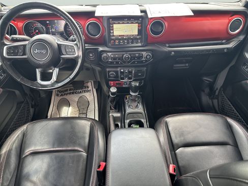 Used 2020 Jeep Wrangler Unlimited Rubicon w/ Dual Top Group AWD/4WD image 20