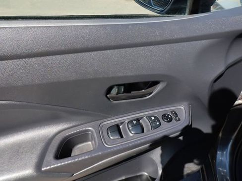 Used 2024 Nissan Versa S image 33