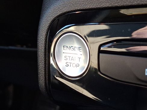 Certified 2023 Ford Escape ST-Line Select w/ Tech Pack #2 image 24