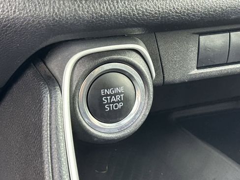 Used 2025 Toyota Grand Highlander XLE image 27