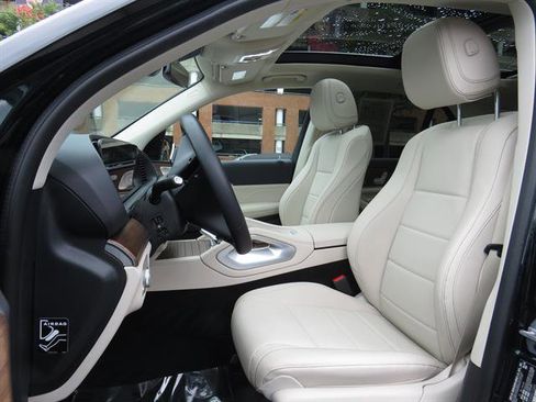 Used 2024 Mercedes-Benz GLE 350 4MATIC image 18
