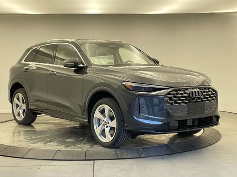 New 2025 Audi Q5 2.0T Premium Plus image 9