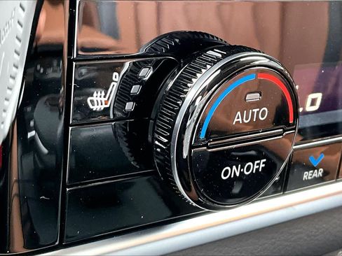 New 2026 Nissan Rogue Platinum image 18