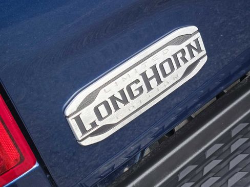 Used 2024 RAM 2500 Limited w/ Towing Technology Group AWD/4WD image 11