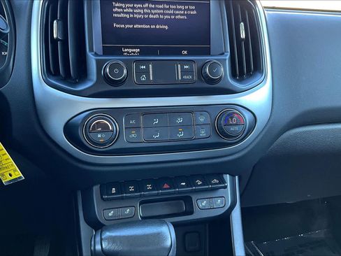 Used 2019 Chevrolet Colorado ZR2 w/ Colorado ZR2 Bison Edition image 33