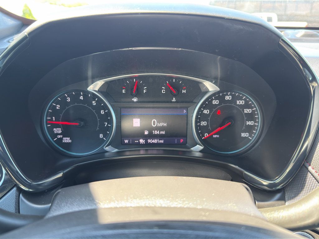 Used 2022 Chevrolet Equinox RS w/ RS Leather Package FWD image 18