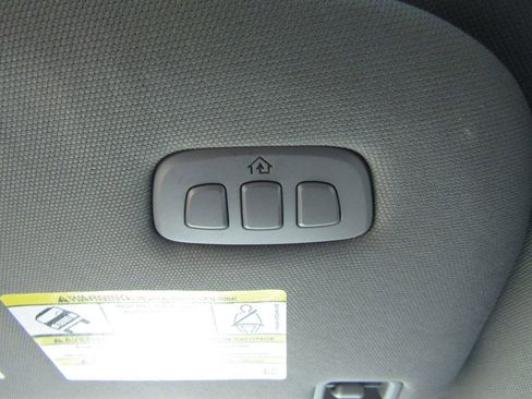 Used 2021 Ford F250 Lariat image 33