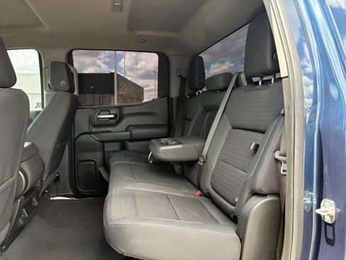 Used 2023 Chevrolet Silverado 1500 Custom RWD image 16