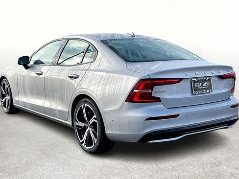 Used 2024 Volvo S60 B5 Plus image 16