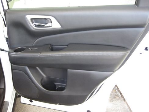 Used 2020 Nissan Pathfinder SV w/ Cargo Package FWD image 36
