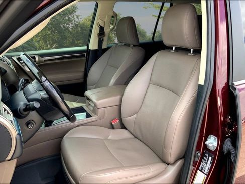 Used 2020 Lexus GX 460 Premium w/ Premium Package AWD/4WD image 20