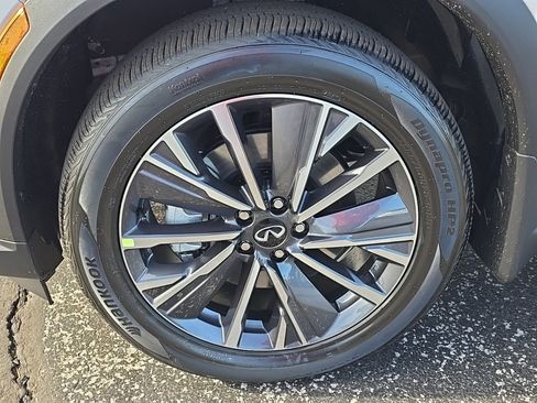 New 2026 INFINITI QX60 Luxe w/ Cargo Package image 9