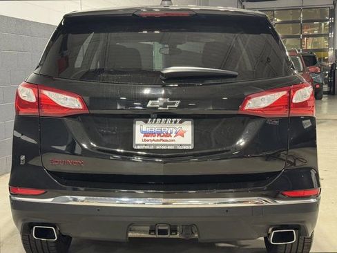 Used 2018 Chevrolet Equinox LT image 14