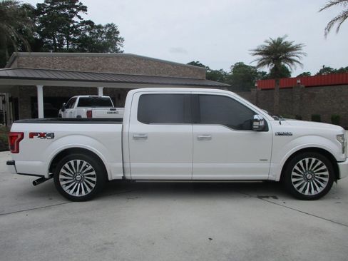 Used 2016 Ford F150 Platinum w/ Equipment Group 701A Luxury AWD/4WD image 1