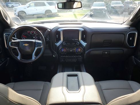 Used 2021 Chevrolet Silverado 1500 LTZ w/ Safety Package II AWD/4WD image 13