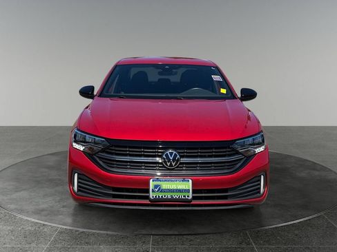 Used 2024 Volkswagen Jetta Sport FWD image 2