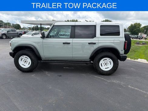 Certified 2023 Ford Bronco Heritage Edition AWD/4WD image 7