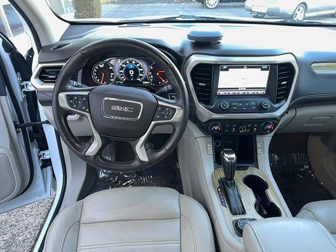 Used 2018 GMC Acadia Denali w/ Technology Package image 7