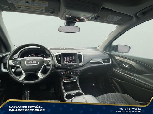Used 2023 GMC Terrain SLE w/ Driver Convenience Package FWD image 30