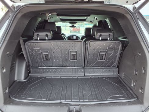 Used 2023 Chevrolet Traverse High Country w/ LPO, Floor Liner Package image 10