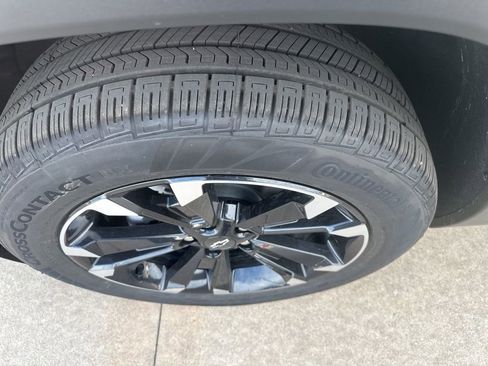 New 2026 Chevrolet Equinox RS w/ Convenience Package III FWD image 34