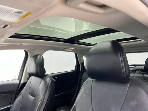 Used 2017 Ford Edge Titanium w/ Equipment Group 301A AWD/4WD image 13